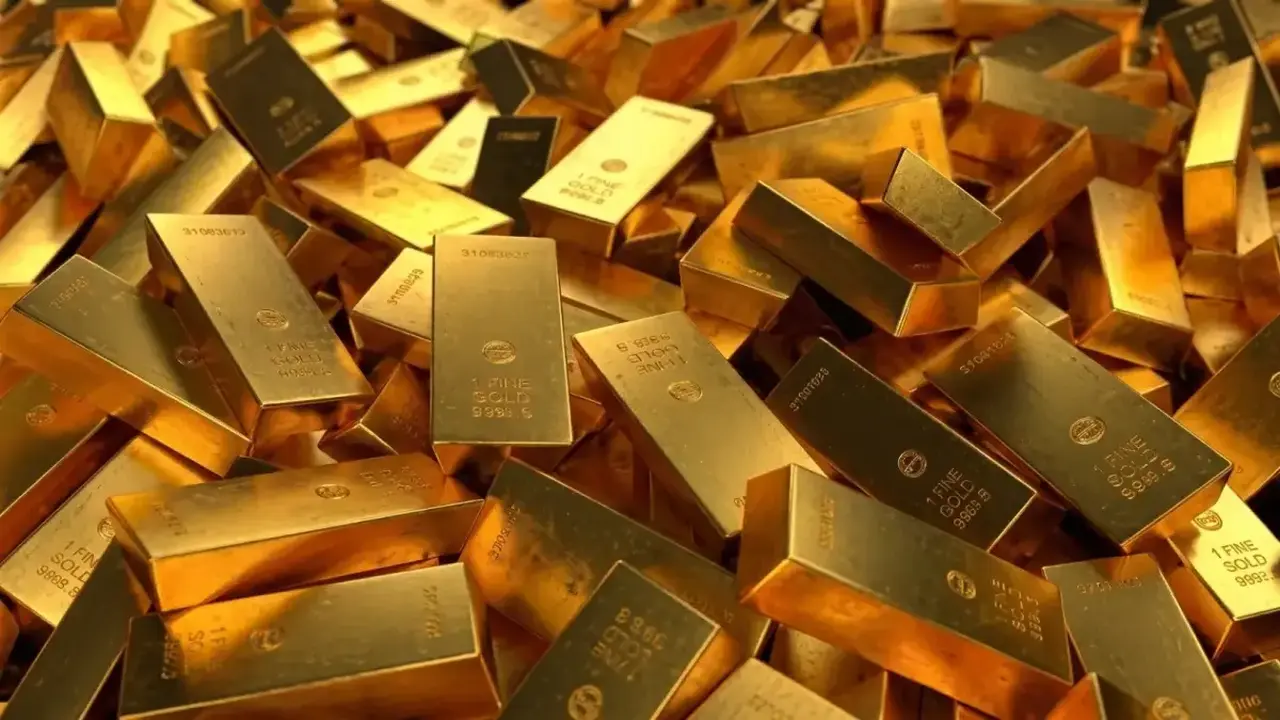 انهيار أسعار الذهب في مصر 800 جنيه بعد قرارات باول العالمية الأخيرة